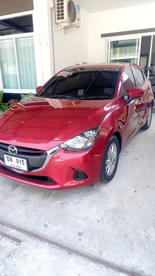 Mazda Mazda 2 2017 1.3 เบนซิน เกียร์อัตโนมัติ แดง รูปที่ 3