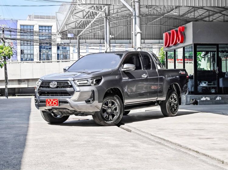 รถ Toyota Hilux Revo 2.4 Prerunner Mid สี เทา