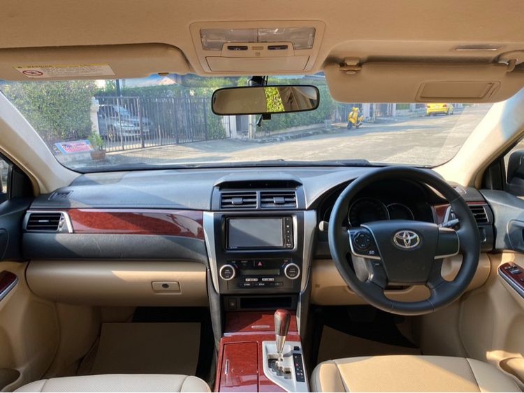 Toyota Camry 2013 2.0 G Extremo Sedan เบนซิน LPG เกียร์อัตโนมัติ ขาว รูปที่ 3