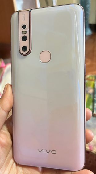 โทรศัพท์ Vivo V15 Blossom Pink