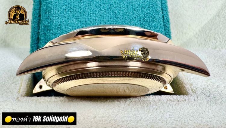 Rolex Day Date Ivory Roman Dial 18k Diamond Bezel รูปที่ 15