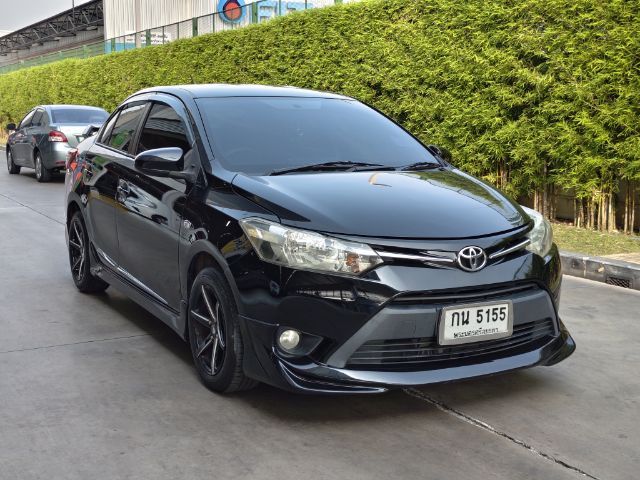 รถ Toyota Vios 1.5 J สี ดำ