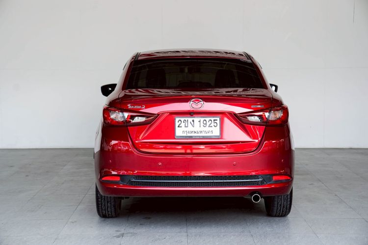 Mazda Mazda 2 2019 1.3 Skyactiv-G S Leather Sedan Sedan เบนซิน ไม่ติดแก๊ส เกียร์อัตโนมัติ แดง รูปที่ 3