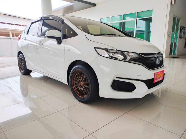 Honda Jazz 2018 1.5 S Sedan เบนซิน ไม่ติดแก๊ส เกียร์อัตโนมัติ ขาว รูปที่ 3