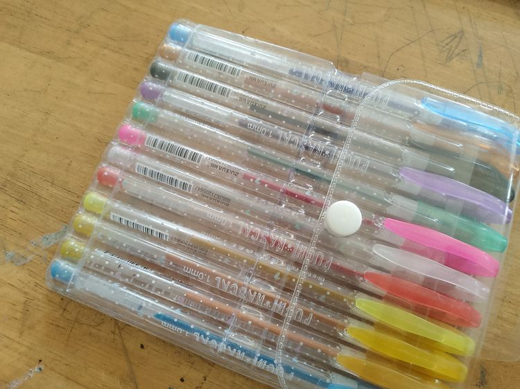 อุปกรณ์การเขียนและลบคำผิด ปากกากลิตเตอร์วิบวับ12สี