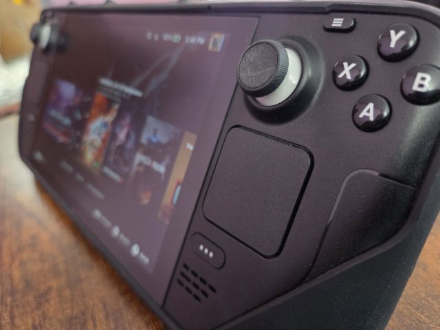 Steam Deck LCD 2TB มือสอง รูปที่ 2