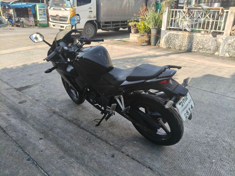 🛵ยังไงก็ขาย CBR300 ปี 57 เครื่องดี สีสวย สตาร์ทมือ รถบ้านพร้อมใช้งาน เปลี่ยนน้ำมันเครื่องฟรี ส่งฟรี30กิโล รูปที่ 6