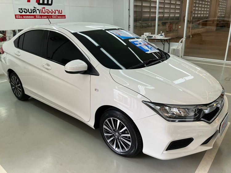 Honda City 2019 1.5 V Sedan เบนซิน ไม่ติดแก๊ส เกียร์อัตโนมัติ ขาว รูปที่ 3