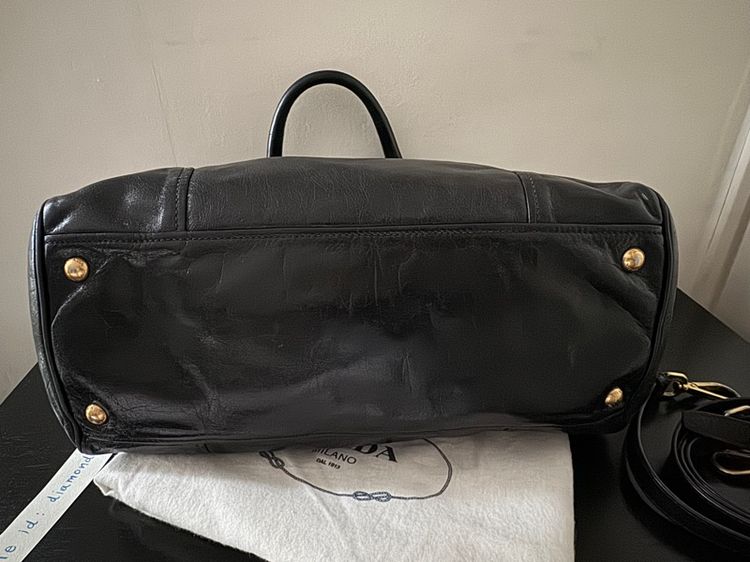 กระเป๋า Prada พร้อมสายสะพาย  รูปที่ 18