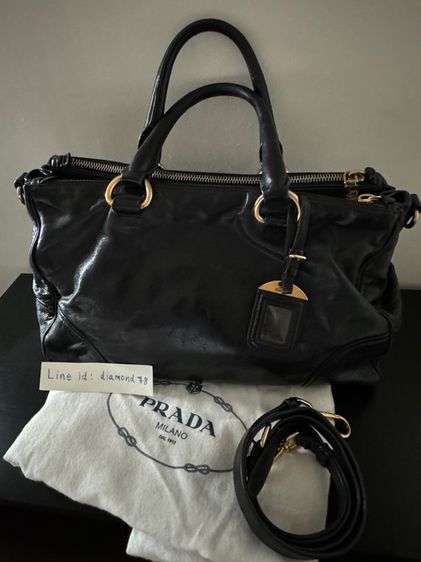 กระเป๋า Prada พร้อมสายสะพาย  รูปที่ 2