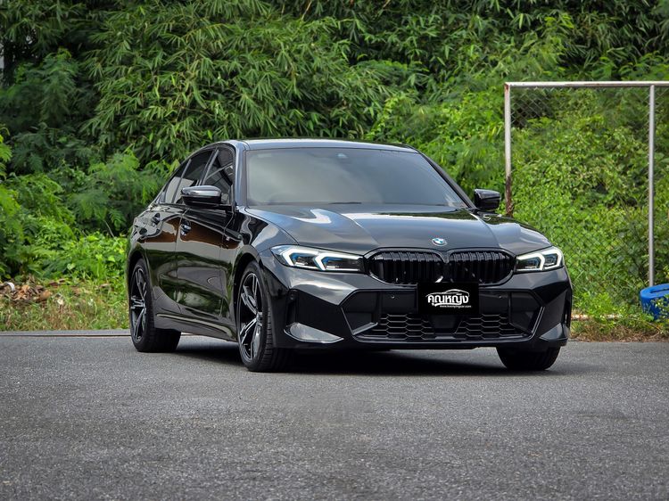 รถ BMW Series 3 320d สี ดำ