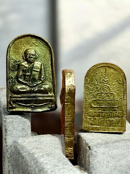 เหรียญใบมะขาม หลวงพ่อเงิน ปี27 วัดบางคลาน จ.พิจิตร รูปที่ 4