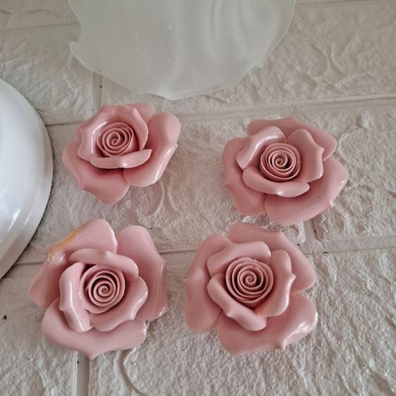 โคมไฟตั้งโต๊ะดอกกุหลาบ รูปที่ 4