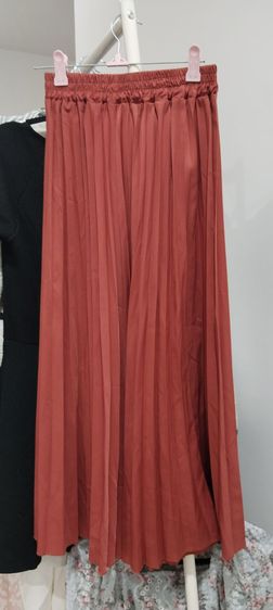 กะโปรง ลายดอก สีพื้น สีดำ รูปที่ 10