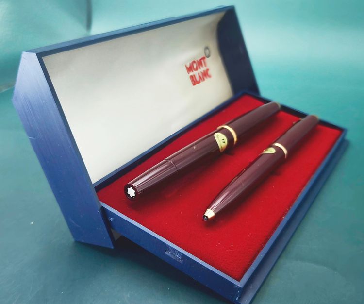 ปากกา MONT BLANC รูปที่ 2