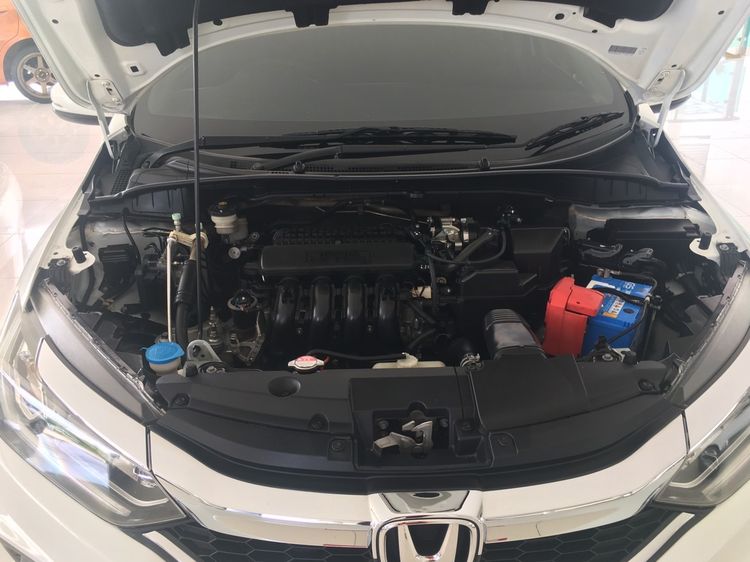 Honda City 2017 1.5 Sv i-VTEC Sedan เบนซิน ไม่ติดแก๊ส เกียร์อัตโนมัติ ขาว รูปที่ 4