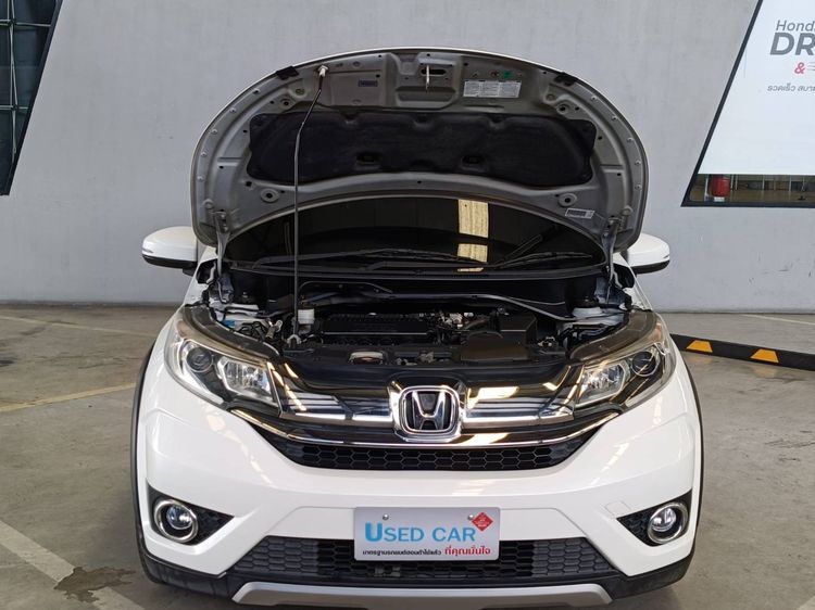 Honda BR-V 2016 1.5 SV Utility-car เบนซิน ไม่ติดแก๊ส เกียร์อัตโนมัติ ขาว รูปที่ 4