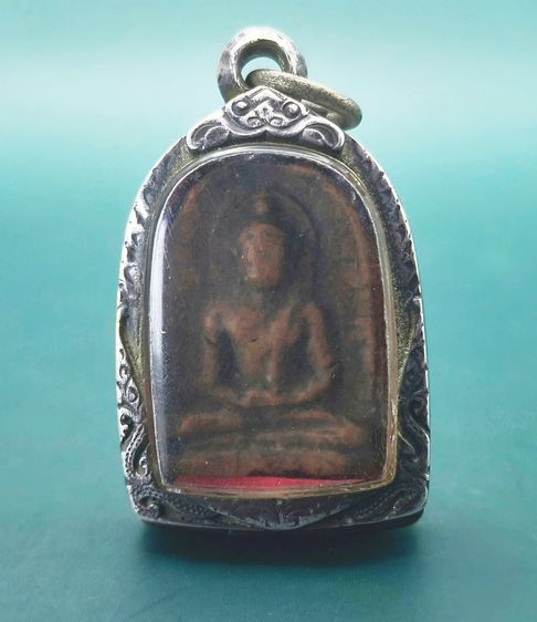 พระซุ้มกอพิมพ์ใหญ่ 