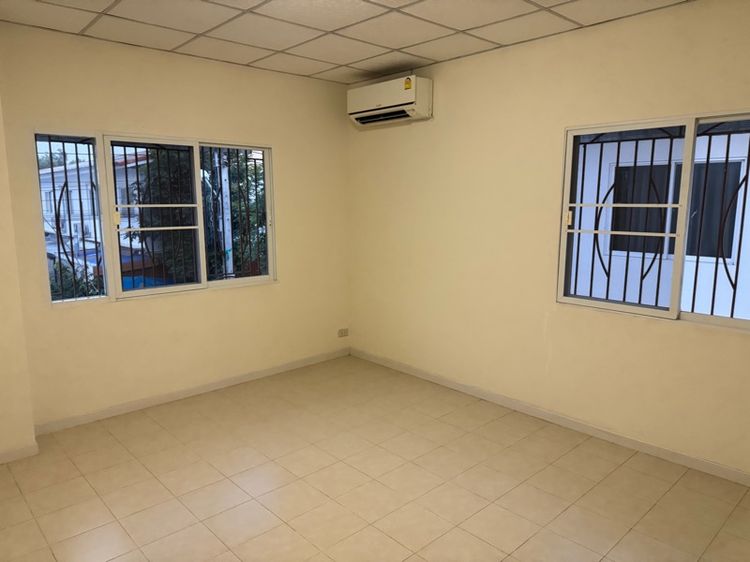 ไม่มี 2020 บ้านทาวน์เฮาส์ รูปที่ 4