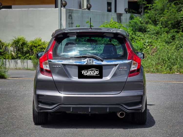 Honda Jazz 2019 1.5 RS i-VTEC Sedan เบนซิน ไม่ติดแก๊ส เกียร์อัตโนมัติ เทา รูปที่ 4