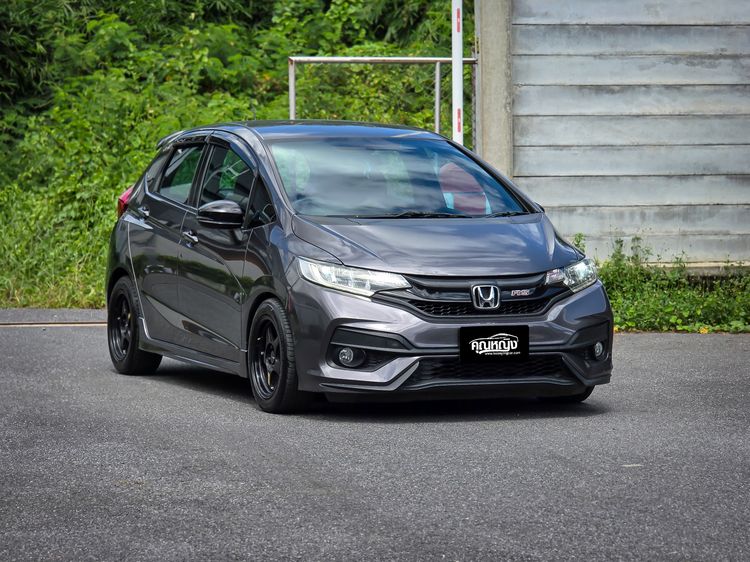 รถ Honda Jazz 1.5 RS i-VTEC สี เทา