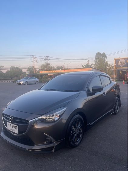Mazda Mazda 2 2018 1.3 เบนซิน เกียร์อัตโนมัติ น้ำตาล รูปที่ 2