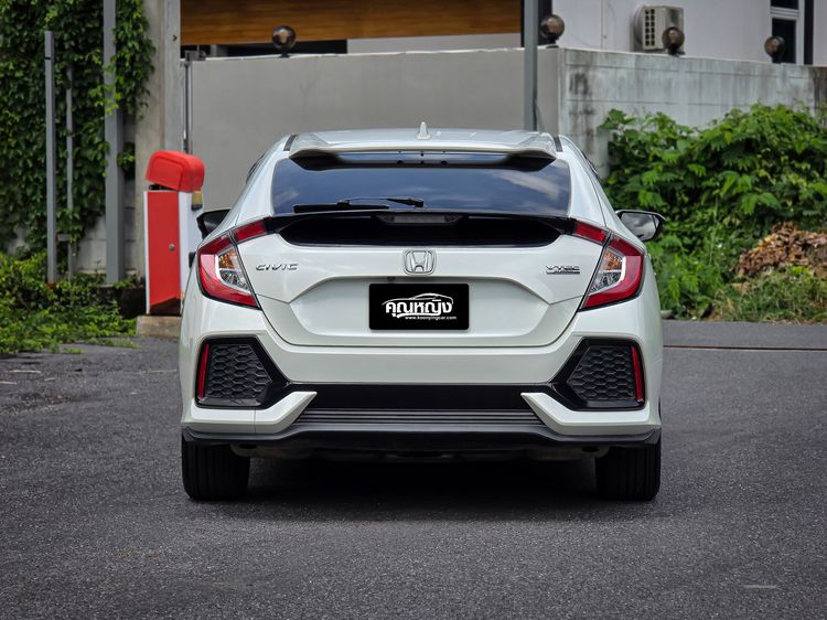 Honda Civic 2017 1.5 Turbo Sedan เบนซิน ไม่ติดแก๊ส เกียร์อัตโนมัติ ขาว รูปที่ 4