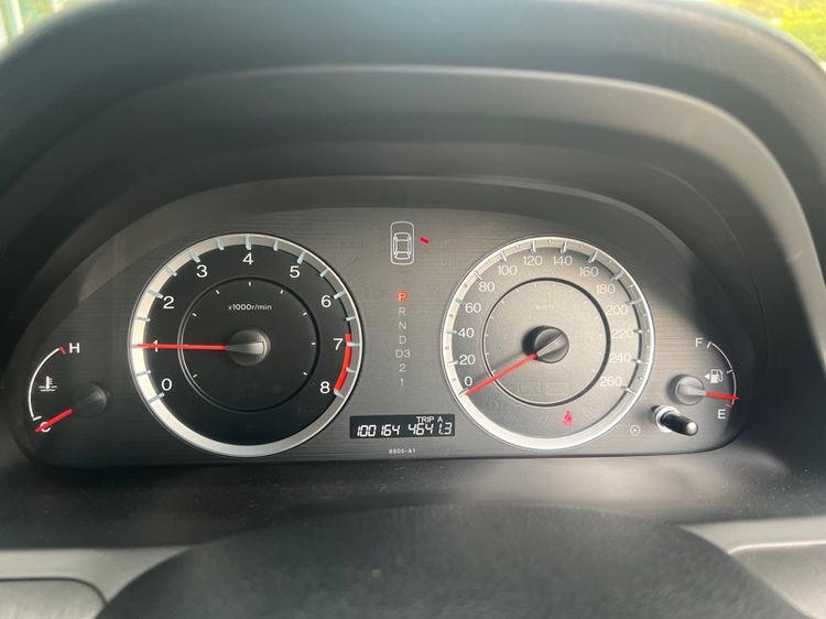 Honda Accord 2011 2.0 EL Sedan เบนซิน ไม่ติดแก๊ส เกียร์อัตโนมัติ ขาว รูปที่ 2