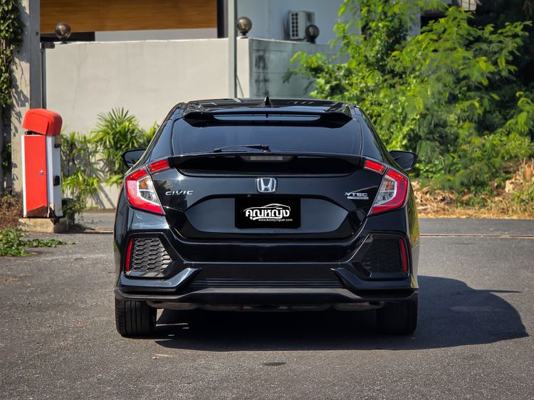 Honda Civic 2017 1.5 Turbo Sedan เบนซิน ไม่ติดแก๊ส เกียร์อัตโนมัติ ดำ รูปที่ 4