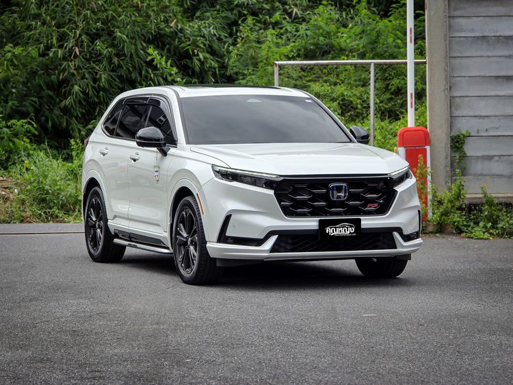 รถ Honda CR-V 2.0 eHEV RS 4WD สี ขาว