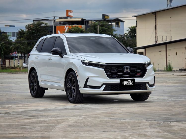 รถ Honda CR-V 2.0 eHEV RS 4WD สี ขาว