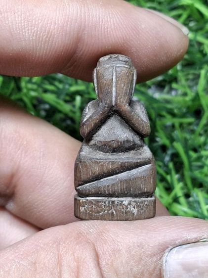 ปิดตาไม้แกะเก่า ไม่ทราบที่