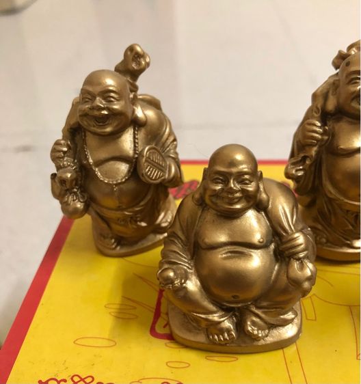 พระสังกัจจายน์ 6 ปาง 6 คำอวยพร สูง 5 ซม. เป็นงานหล่อเรซิ่น ซื้อมาจากฮ่องกงประมาณ10ปี รูปที่ 4