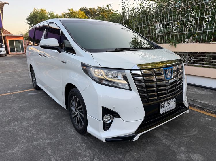 รถ Toyota Alphard 2.5 Hybrid E-Four 4WD สี ขาว
