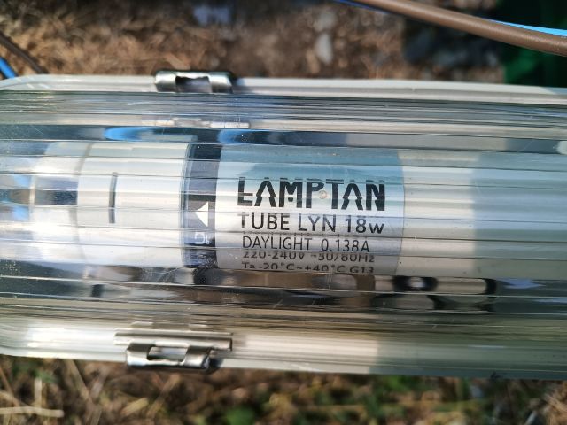 โคมไฟกันน้ำพร้อมหลอดไฟ รูปที่ 4