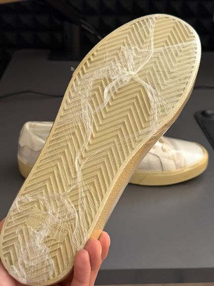 รองเท้า Saint Laurent  รูปที่ 2