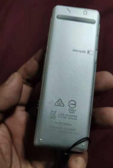 เครื่องบันทึกเสียงดิจิทัล Sony รุ่น ICD-UX560F รูปที่ 2