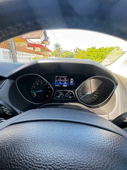 Ford Focus 2017 1.5 Sport Sedan เบนซิน ไม่ติดแก๊ส เกียร์อัตโนมัติ เทา รูปที่ 4