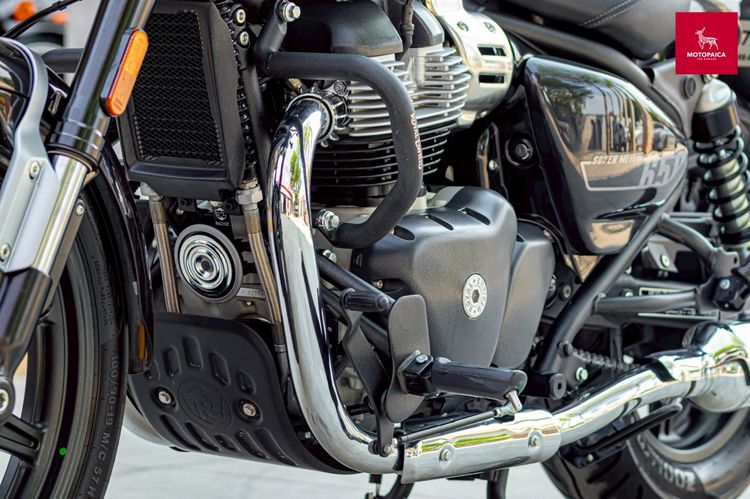 Royal Enfield Super Meteor 650 ปี2025 มือเดียว วิ่ง900Km. รูปที่ 8