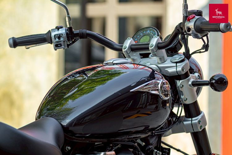 Royal Enfield Super Meteor 650 ปี2025 มือเดียว วิ่ง900Km. รูปที่ 16