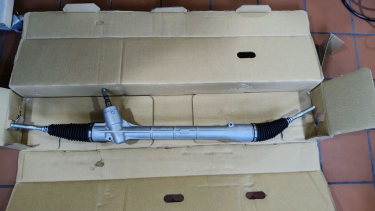 Alphard ggh20 แร็คพวงมาลัย แท้ ใหม่Toyota