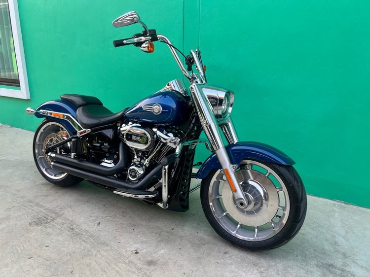 Harley-Davidson Fatboy สีน้ำเงิน ปี2022 วิ่ง 7,000โล รถมือเดียว  รูปที่ 2