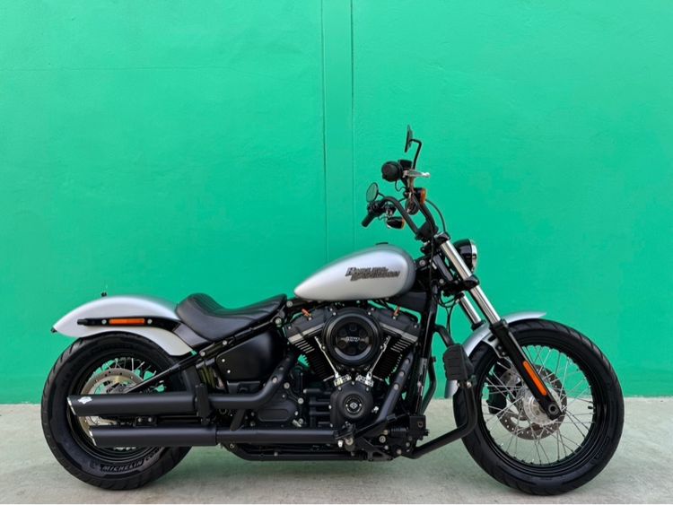 Street Bob สีเทา ปี2020 