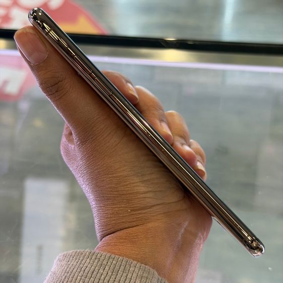 iPhone Xs Max 64GB สีทอง เครื่องศูนย์ โมเดลTH สภาพสวยมากๆ 🔥🔥 รูปที่ 3