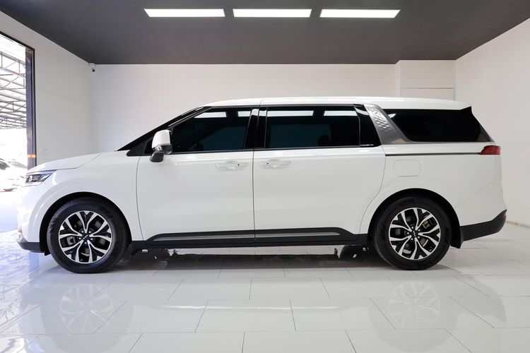 Kia Carnival 2022 2.2 EX Utility-car ดีเซล ไม่ติดแก๊ส เกียร์อัตโนมัติ ขาว รูปที่ 4