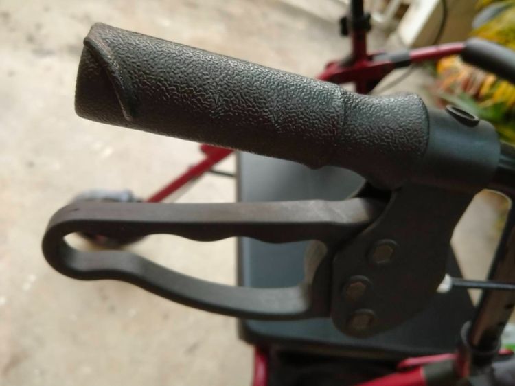 รถเข็นช่วยเดิน พร้อมล้อเลื่อน รูปที่ 7