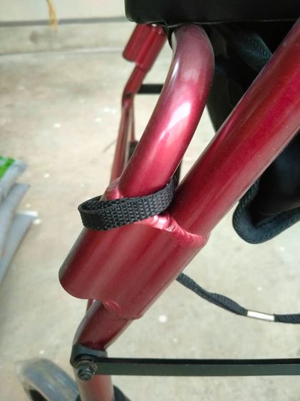 รถเข็นช่วยเดิน พร้อมล้อเลื่อน รูปที่ 4