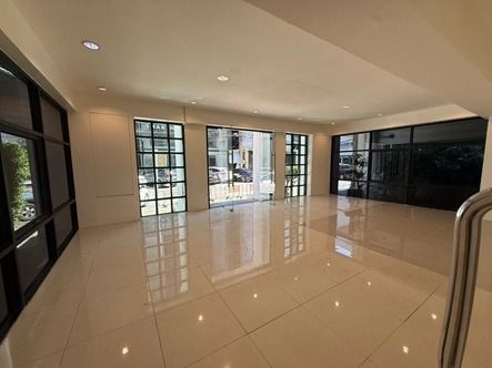 ให้เช่าตึกสำนักงาน 6 ชั้น วิสุทธานี ลาดพร้าว101ทับ3  รูปที่ 4