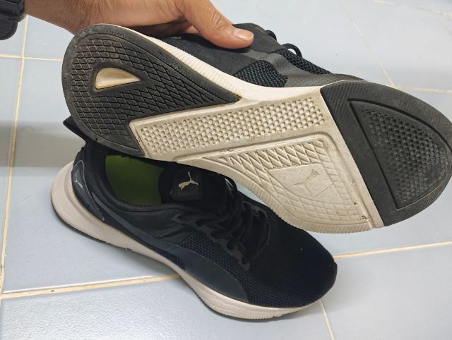 รองเท้าวิ่ง PUMA Flyer Runner Mesh สีดำ  รูปที่ 4