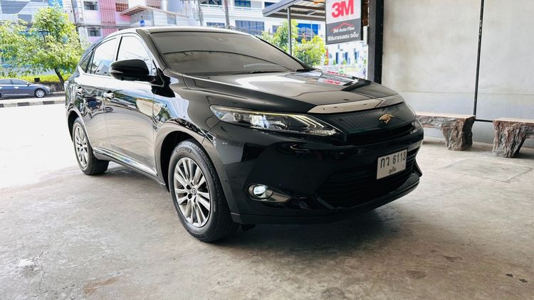 รถ Toyota Harrier 2.5 Hybrid Premium สี ดำ